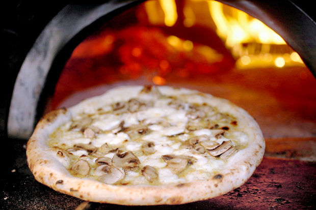 Pizza, Porta Alba